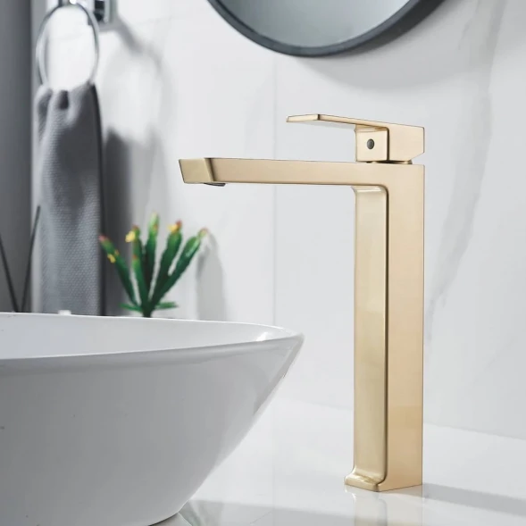 Смеситель для раковины Rose R1811G-1 Золото матовый