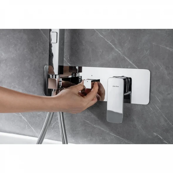 Смеситель для ванны Allen Brau Infinity 5.21007-00 встраиваемый, с душевым гарнитуром, хром
