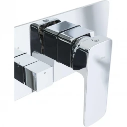 Смеситель для ванны Allen Brau Infinity 5.21011-00 встраиваемый, с душевым гарнитуром, хром