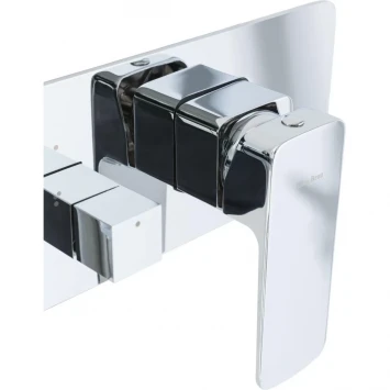 Смеситель для ванны Allen Brau Infinity 5.21011-00 встраиваемый, с душевым гарнитуром, хром