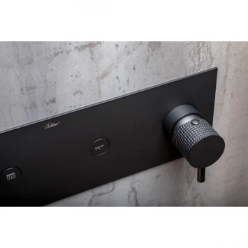Смеситель для ванны Boheme Fusion 130-SYS-B встраиваемый, с душевым гарнитуром, черный матовый