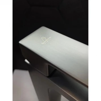 Смеситель для раковины AltroBagno Lamberto AltroBagnoLamberto010224GM оружейная сталь