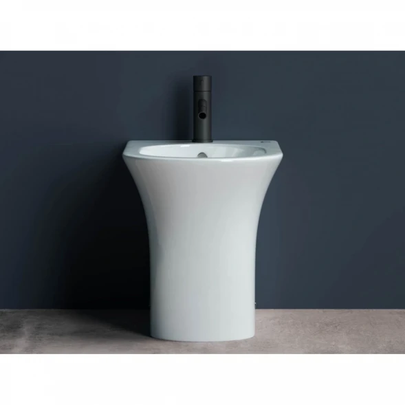 Биде напольное Ceramica Nova Star CN1906
