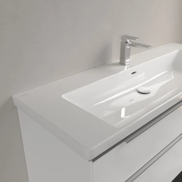 Раковина 130x47,5 см Villeroy &amp; Boch Subway 3.0 4A70D501