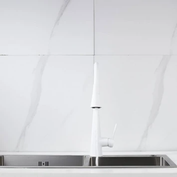 Смеситель для кухни Rose R213C с гибким изливом, белый