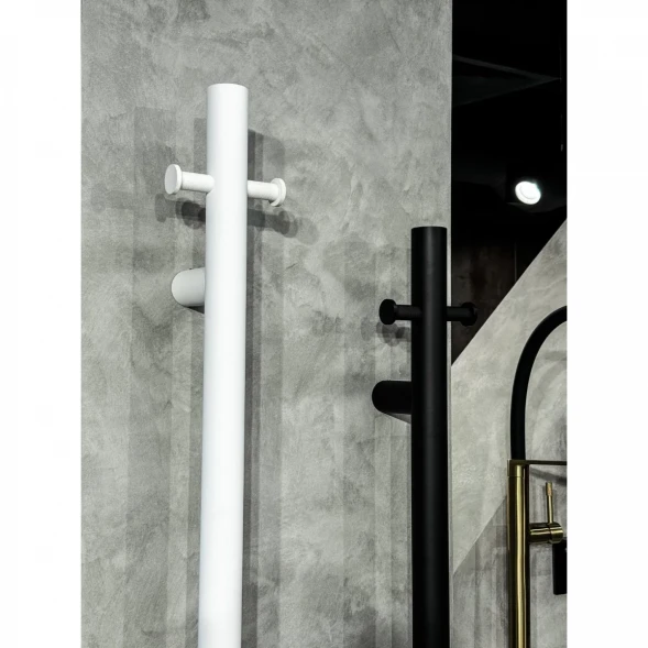 Полотенцесушитель электрический Boheme Uno 726-B 1500x122, черный матовый