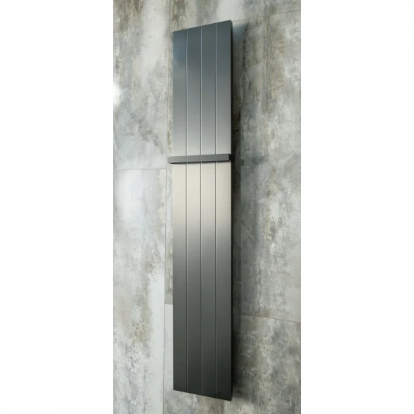 Полотенцесушитель электрический Boheme Flat 725-B 1500x250, черный матовый