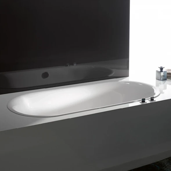 Ванна стальная Bette Lux Oval 3467-000 PLUS 190x90 см, с водоотталкивающим покрытием, белый