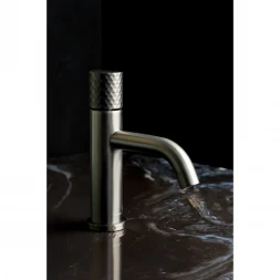 Смеситель для раковины Boheme Stick Diamond 121-NB никель матовый